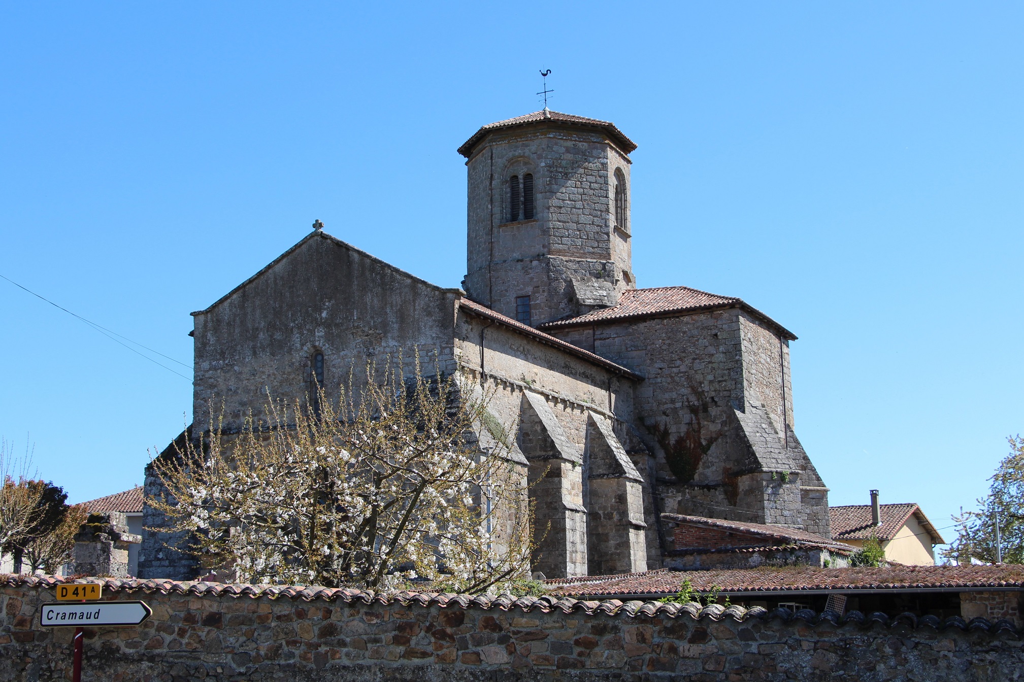 Eglise de Biennac_1