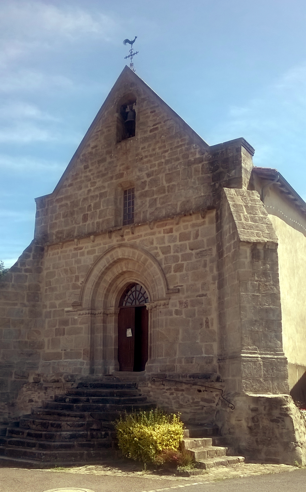 Eglise de Saint Bazile_1