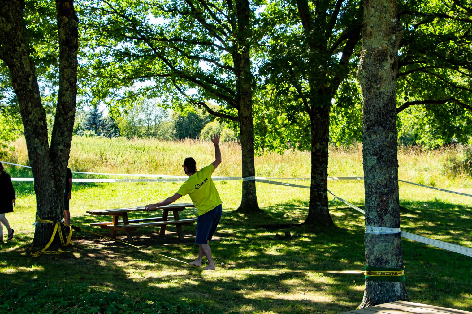 Saint-Victurnien_basedeloisirs_slackline