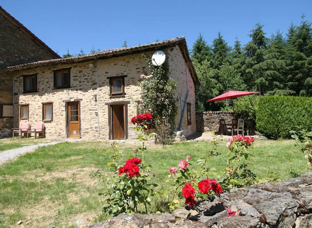 gîte-coeur-de-lion-domaine-les-ourgeaux-pageas